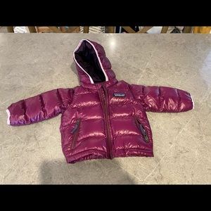 Patagonia hi loft hoody. 3-6 mos. Runs large. EUC